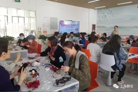 带一朵“永不凋谢的鲜花”回家图片