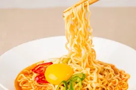 还能不能吃方便面了？这3个传言真相来了……图片