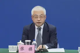 上海：临港新片区将创建世界级文体旅游目的地视频封面