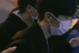 马嘉祺结束中戏复试 安静的离开考场图片