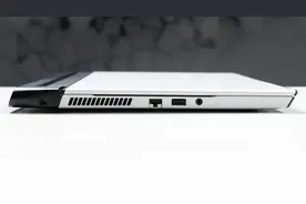 聊一款奢华的轻薄游戏本图片