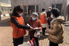 朝阳区天宝社区开展“你好·邻居”弃管小区楼宇服务暨民意调查活动图片