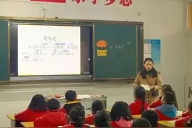 女孩上学迟迟未到，班主任冲到家里眼前一幕令人心惊……图片