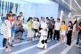 加快云改数转 中国电信四川公司助力社会经济数字化转型图片