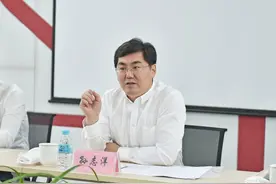 广东最年轻副省长正式上任图片