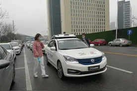 从沌口到天河机场全程无人驾驶，市民将能乘自动驾驶车畅行三镇图片