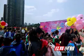 人人都是“红纽扣”长沙县这所学校春风化雨育新人图片