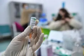 这件事务必做！接种完新冠疫苗别急着走图片