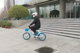 热点快追｜Vlog：骑手没有健康证能不能送外卖？图片