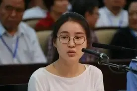 郭美美不理解的潜规则：微商怎么能卖真货呢？图片