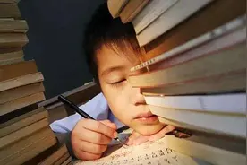 超9成小学生睡眠时长不达标，谁来帮帮特“困”生图片