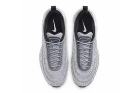一周运动新品 | Air Max 97再现施华洛世奇联名，安踏上线速度跑鞋系列图片