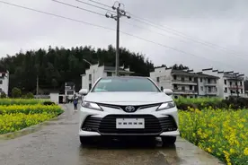 第八代凯美瑞中期改款后，智能化水平提升显著｜试驾图片