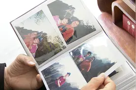 “一生的财富”！32年拍近万张照片 暖爸用相机记录女儿成长视频封面