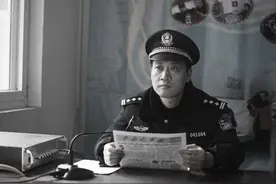 社区民警刘安：从警34年，社区平安的“守护神”图片