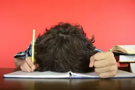 助力长高季｜提早发育的10岁男孩2年长20厘米！这个处方请收好图片
