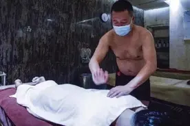 来沈阳13年，夫妻俩搓澡月收入过万！还“搓”出两套房图片