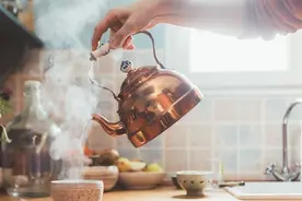 烧开的自来水最适合人体 你喝对了吗？