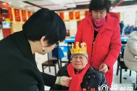 慢新闻 | 天南海北聚一起 四朵金花一台戏：“听我说，谢谢你”图片