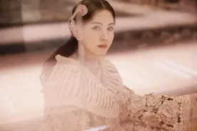 长成她这样，才敢叫“美人天花板”吧？图片