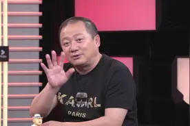 乡村爱情：“广坤叔”唐鉴军现场直播带货，安利《乡村爱情》盲盒视频封面