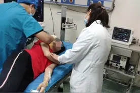 持续发烧伴淋巴结肿，明确诊断是关键图片