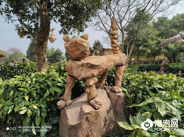 强劲性能操控更精准 黑鲨4 Pro评测