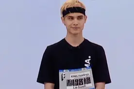 一张嘴就能上热搜？创4利路修逆袭成顶流，民选的力量公平吗？图片