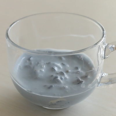 梦幻小蓝花奶油蛋糕