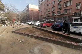 老旧小区改造 石景山八角北路小区荒地变花园图片
