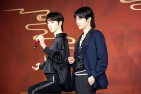 北京杜莎夫人蜡像馆打造“国潮”主题 华晨宇蜡像揭幕图片