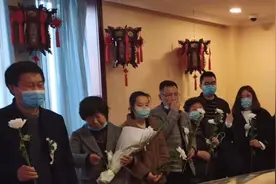 “错换人生28年”当事人姚策遗体今早火化，骨灰将在江西安葬图片