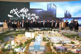 脍炙人口的民谣《成都》要被拍成电影了，预计明年与观众见面图片