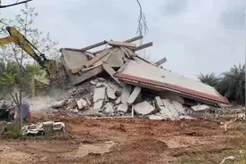 信丰县深入推进农村乱占耕地建房整治行动图片