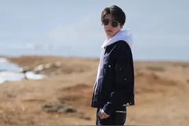 王俊凯工作室晒照 阳光少年尽展青春无限图片