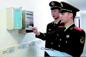 让官兵感受到公平正义图片