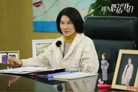 董明珠综艺首秀亲自带实习生，一改霸气模样露出“姨妈笑”图片
