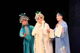 时隔两年，她再次领衔主演《白蛇传》图片