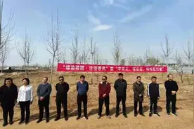 沐春风，学党史，健步走——河南开封科技传媒学院在新校区开展教职工系列活动图片