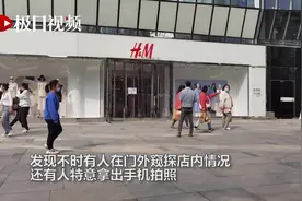 北京H M线下门店探访：有顾客经人提醒后放弃买单图片