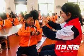 安化县职业中专：关爱特殊儿童 携手与爱同行图片