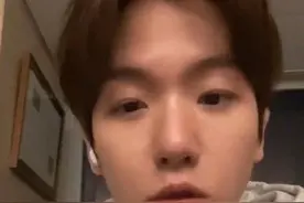 EXO成员边伯贤将于4月入伍 直播中亲口告诉粉丝图片