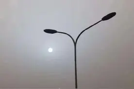 一月两次！北京再现火星同款“蓝太阳”图片