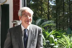 美国为何不惜虚构内容来打“新疆牌”？【看世界·新闻早知道】图片