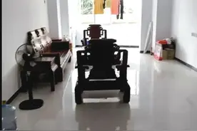 浙江女子在海口买房后闲置10年，想卖房时竟发现自己的房子已被陌生人装修入住？图片