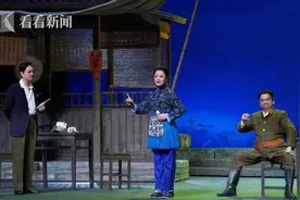 新版沪剧芦荡火种快节奏，青年演员群舞添彩图片