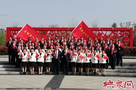 西平县专探乡：红歌唱响新时代图片