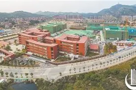 晋江与清华附中正式签订战略合作协议图片