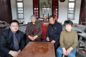 “南大碎尸案”受害者家属提起民事诉讼，欲追究学校责任图片