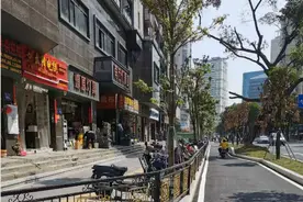 福州一经营户呼吁商圈停车难 部门实地调研回应图片